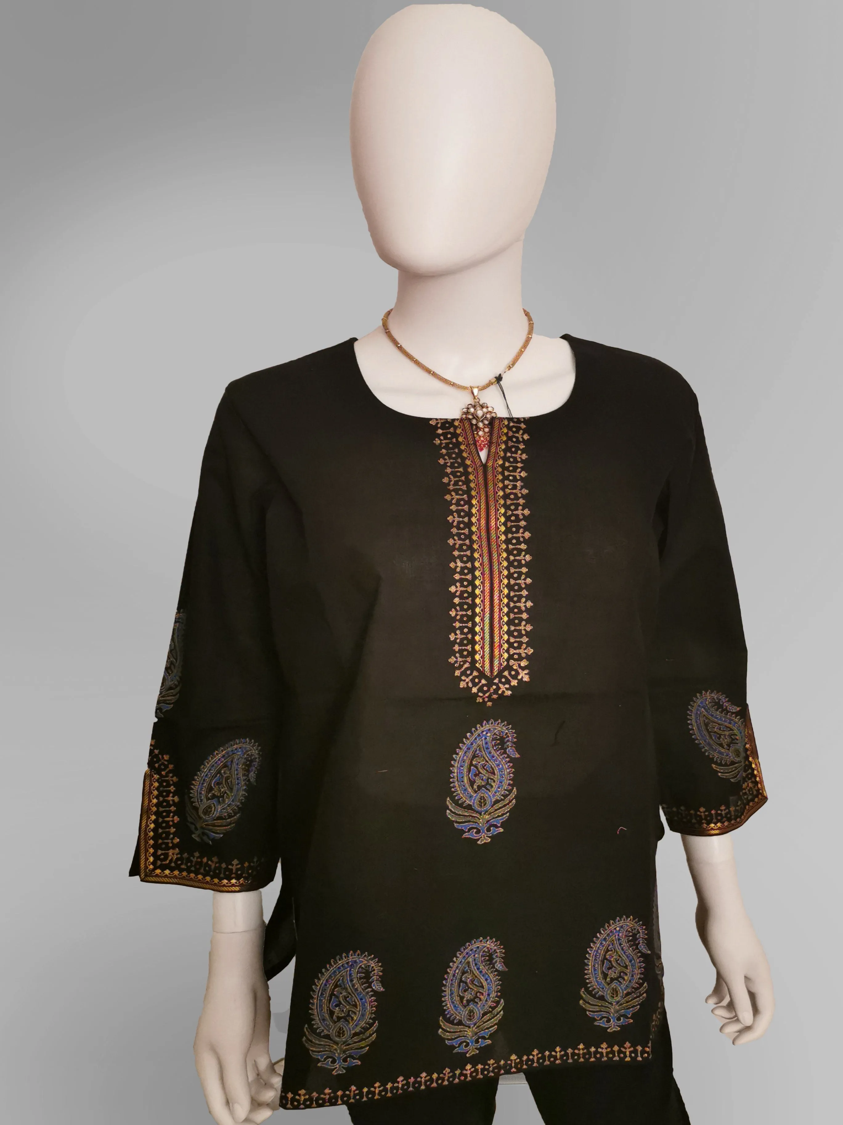 3/4 Sleeve Kurti Top in Black