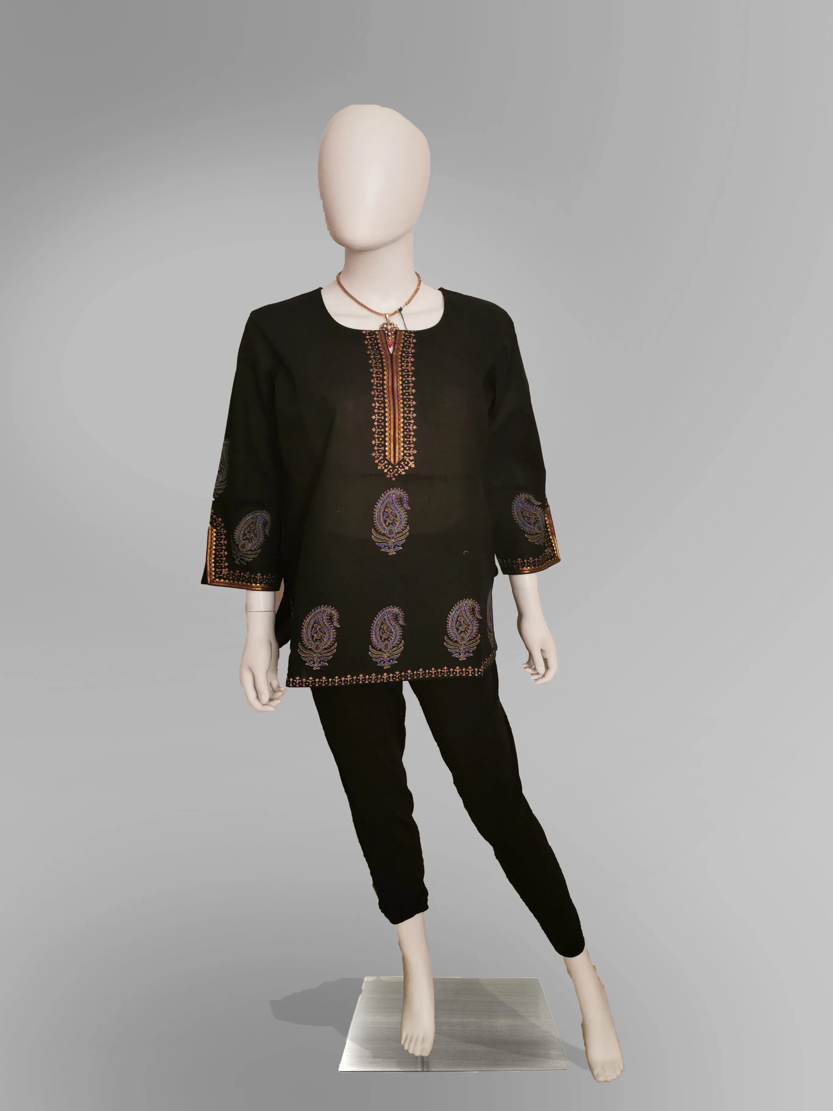 3/4 Sleeve Kurti Top in Black