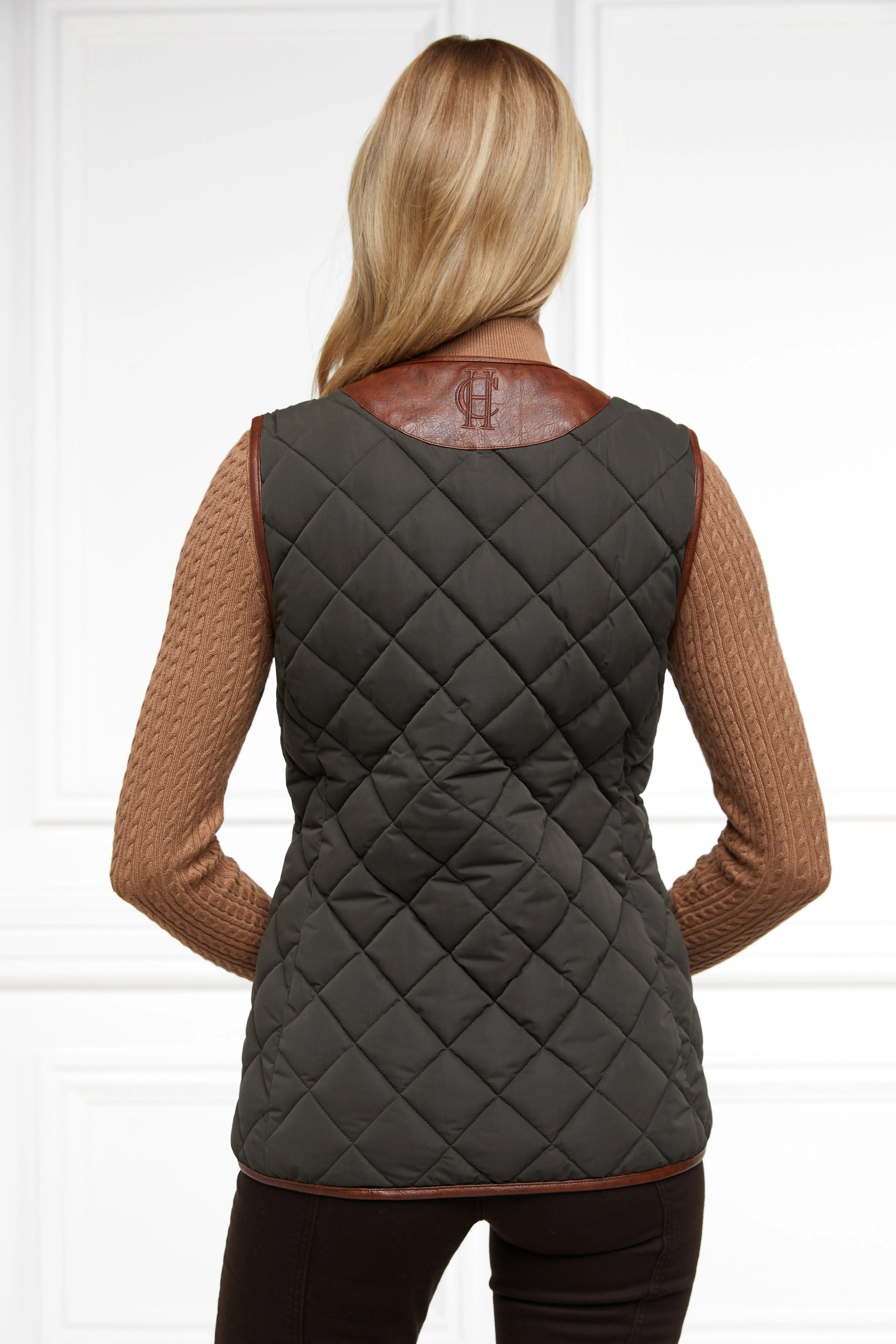 Adlestrop Gilet (Dark Olive)