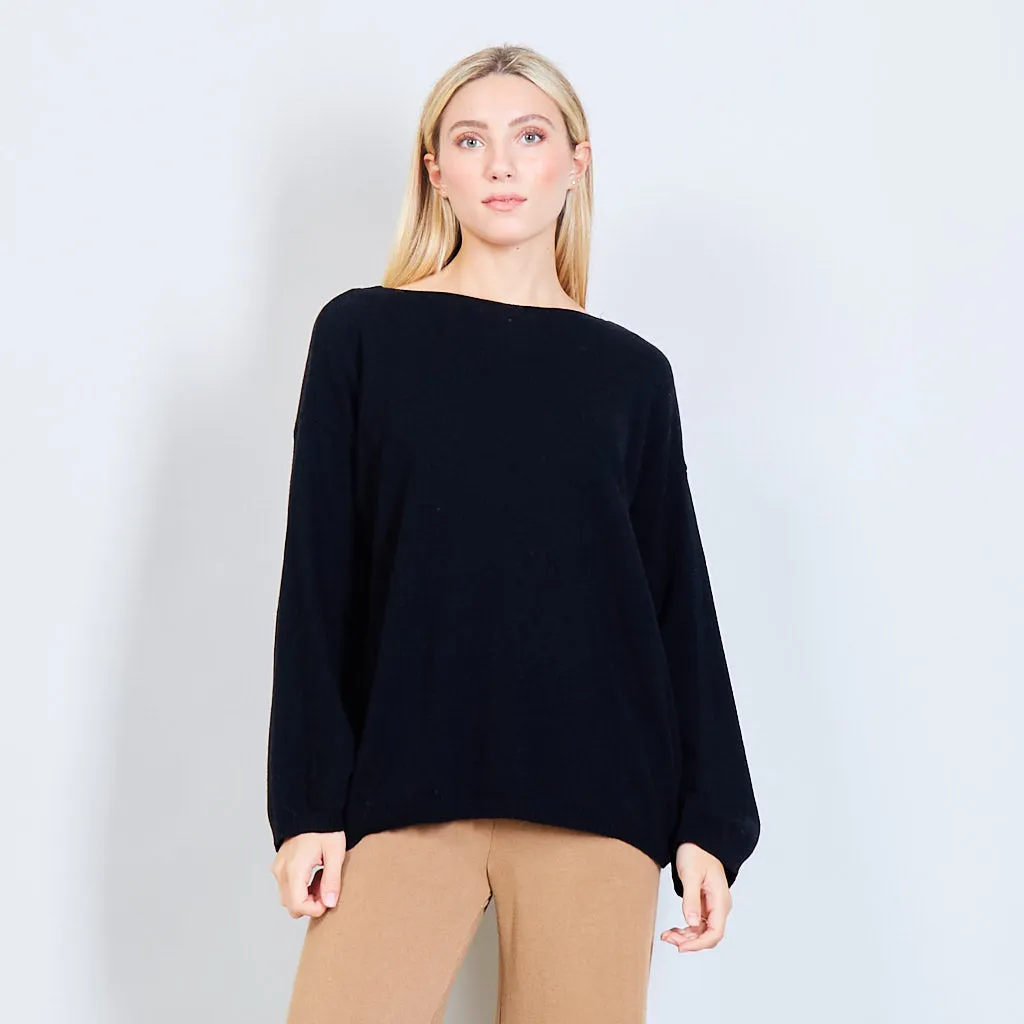 Basic boat neck sweater in solid color wholesale