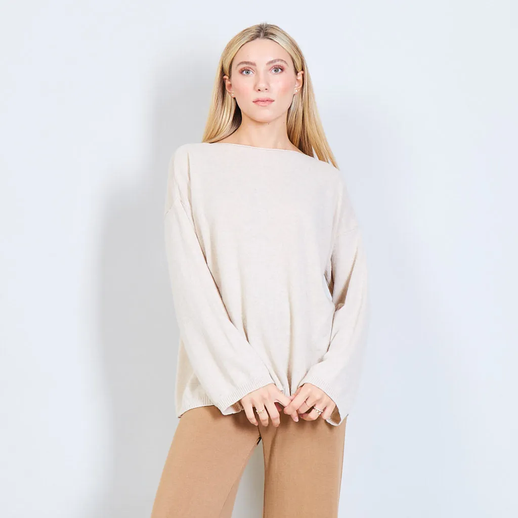 Basic boat neck sweater in solid color wholesale