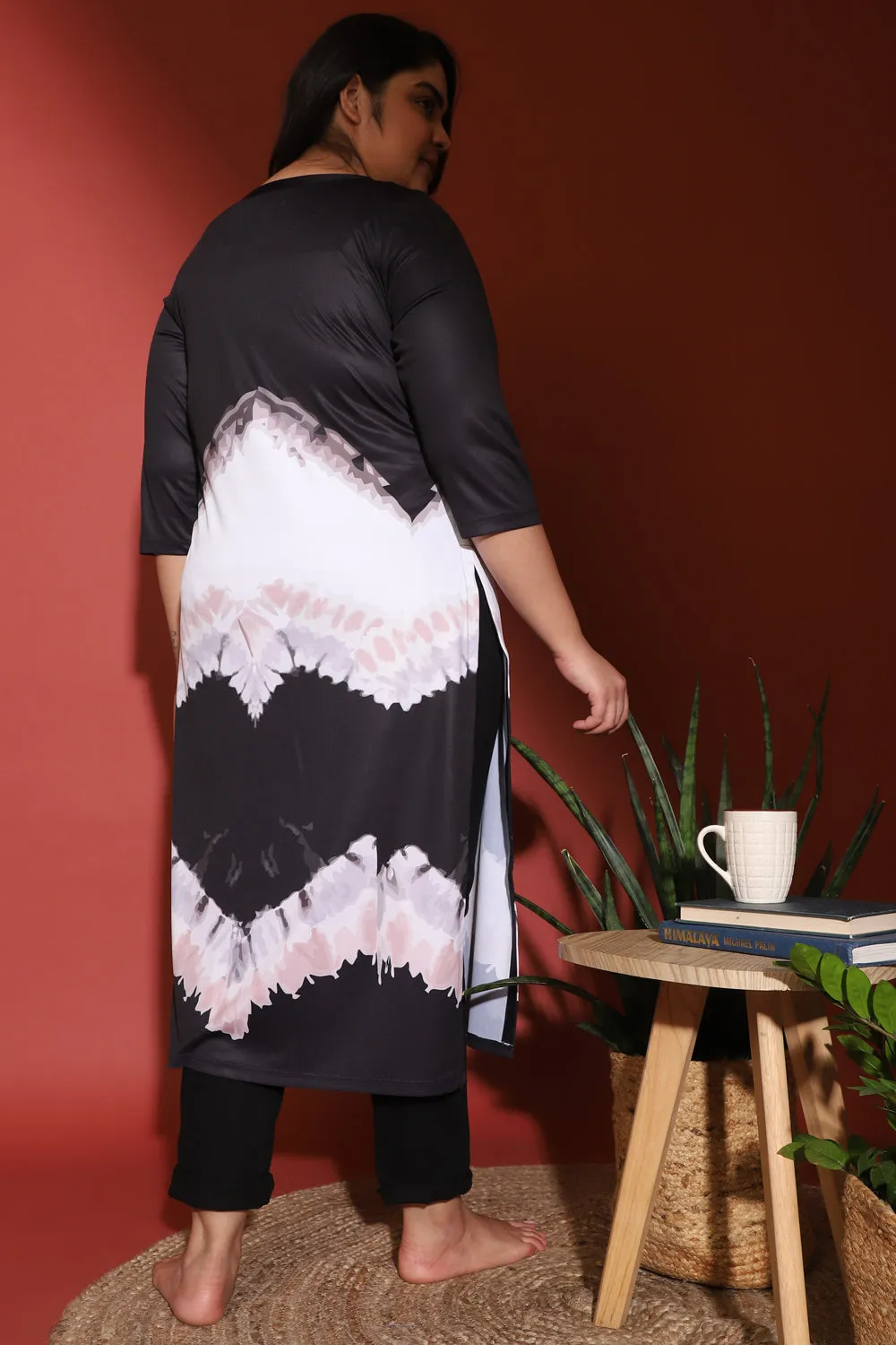 Black White Chevron Ombre Printed Kurti