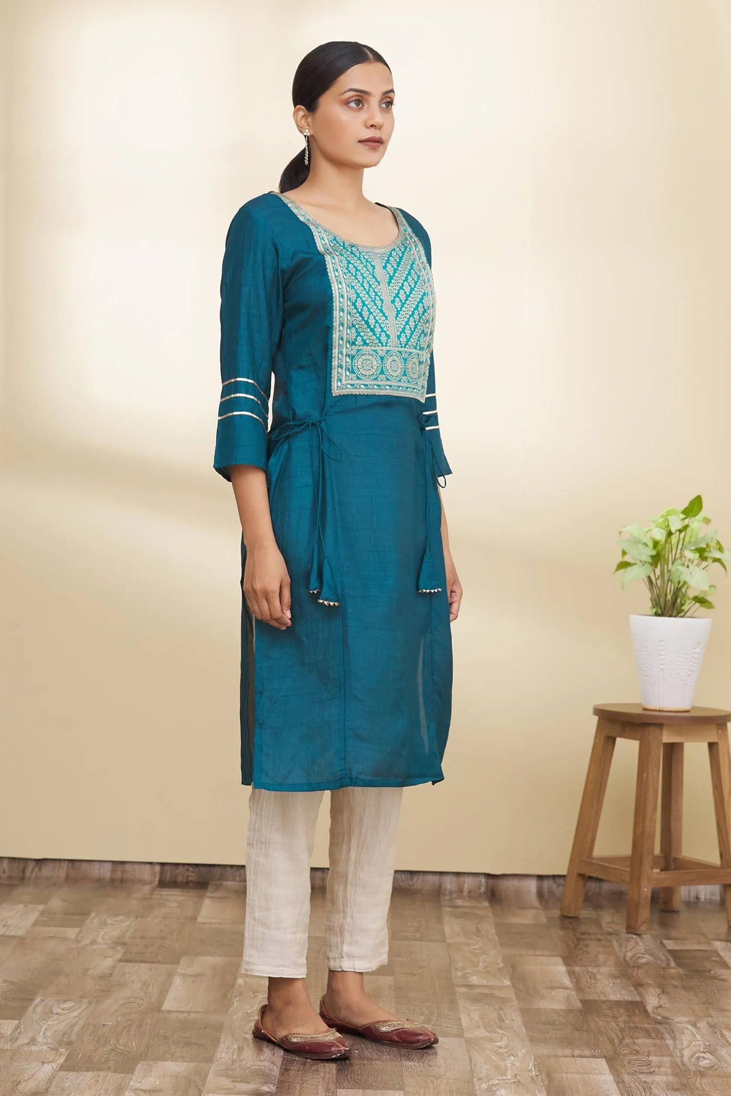 Blue Floral Design Kurta