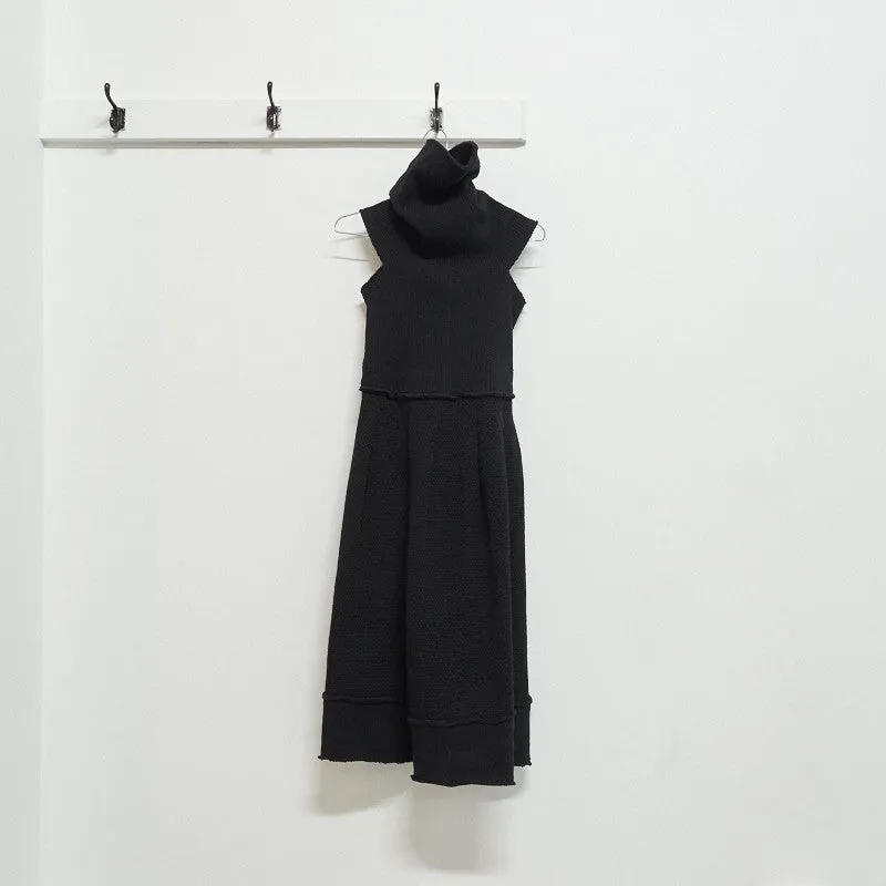 comme des garcons twisted circular bodice knit dress - A/W 2002