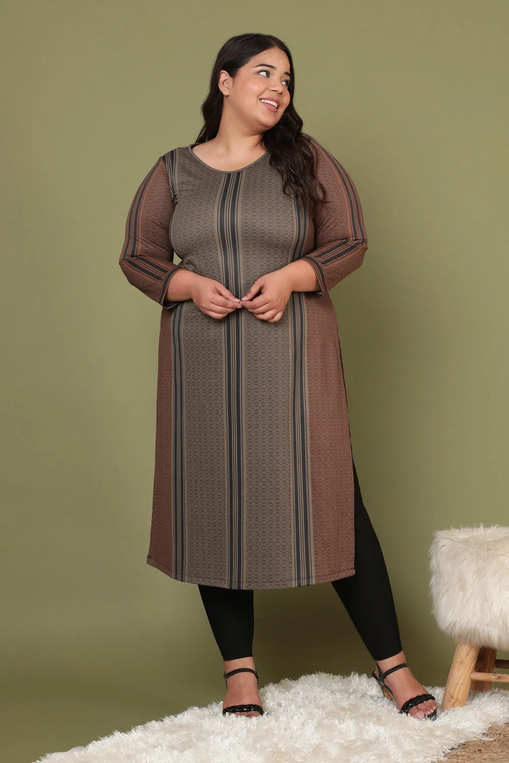 Earthen Classic Art Woolen Winter Kurti