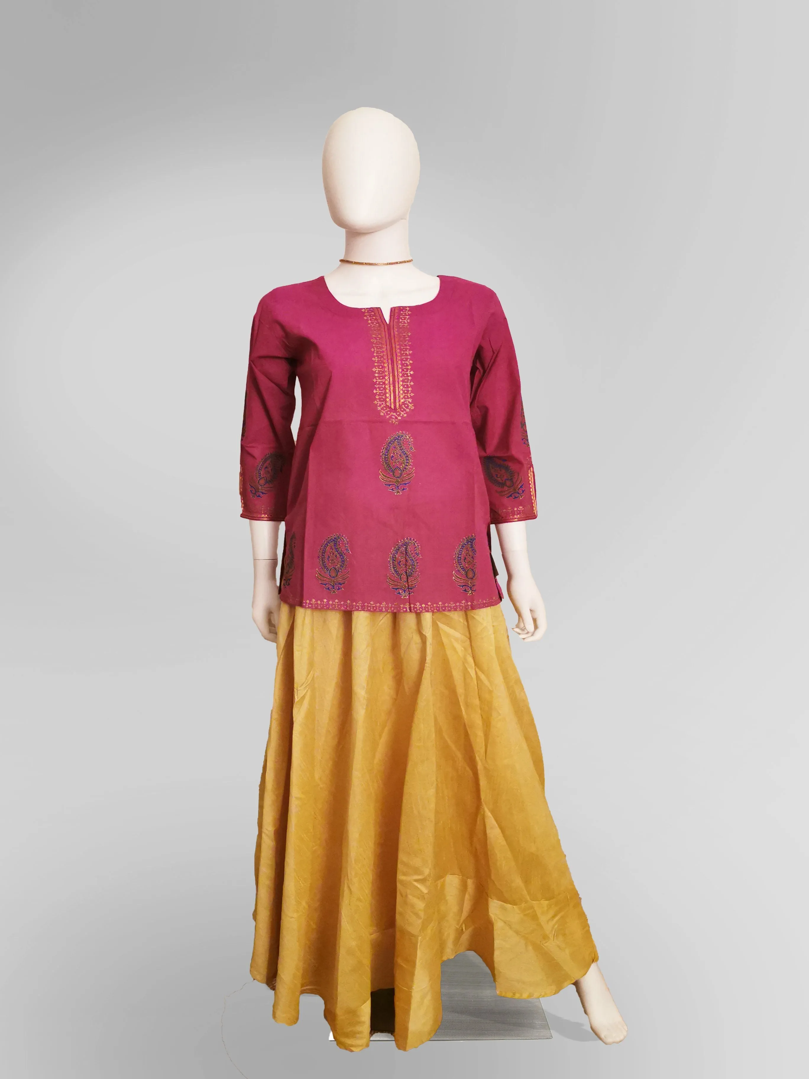 Kurti Top in Magenta Pink