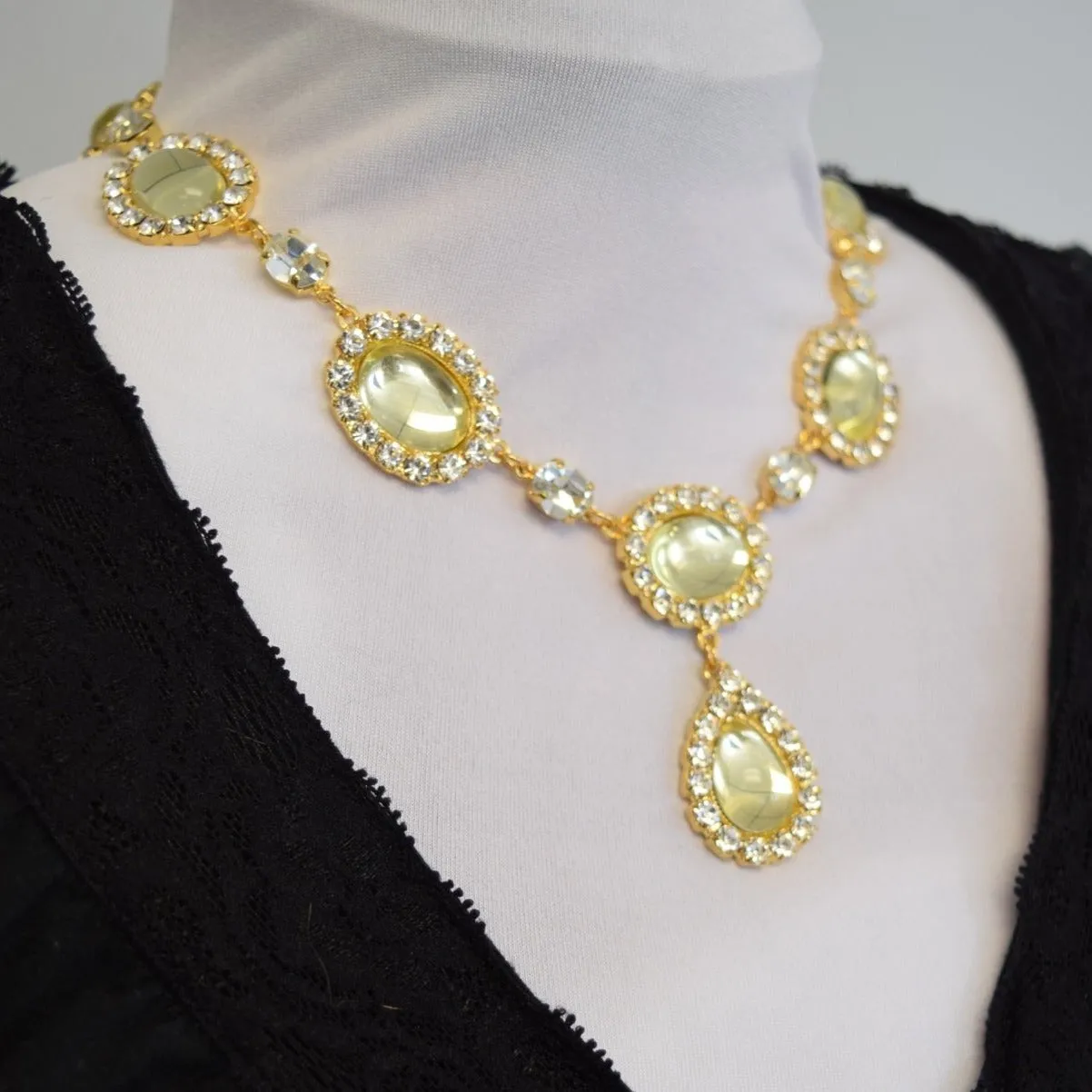 Light Yellow Citrine Halo Necklace - Large Oval with Teardrop