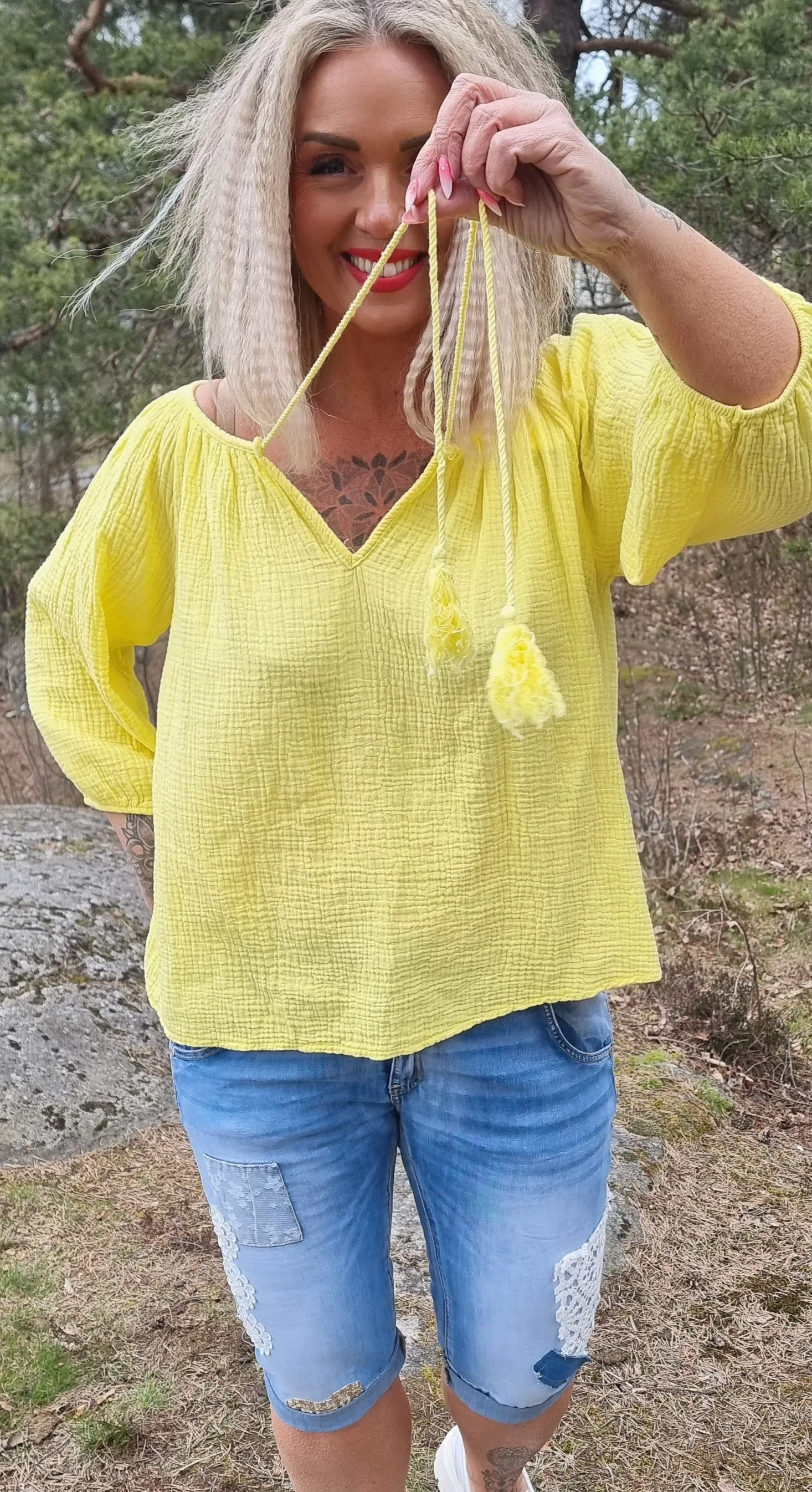 Maggie Blouse Yellow