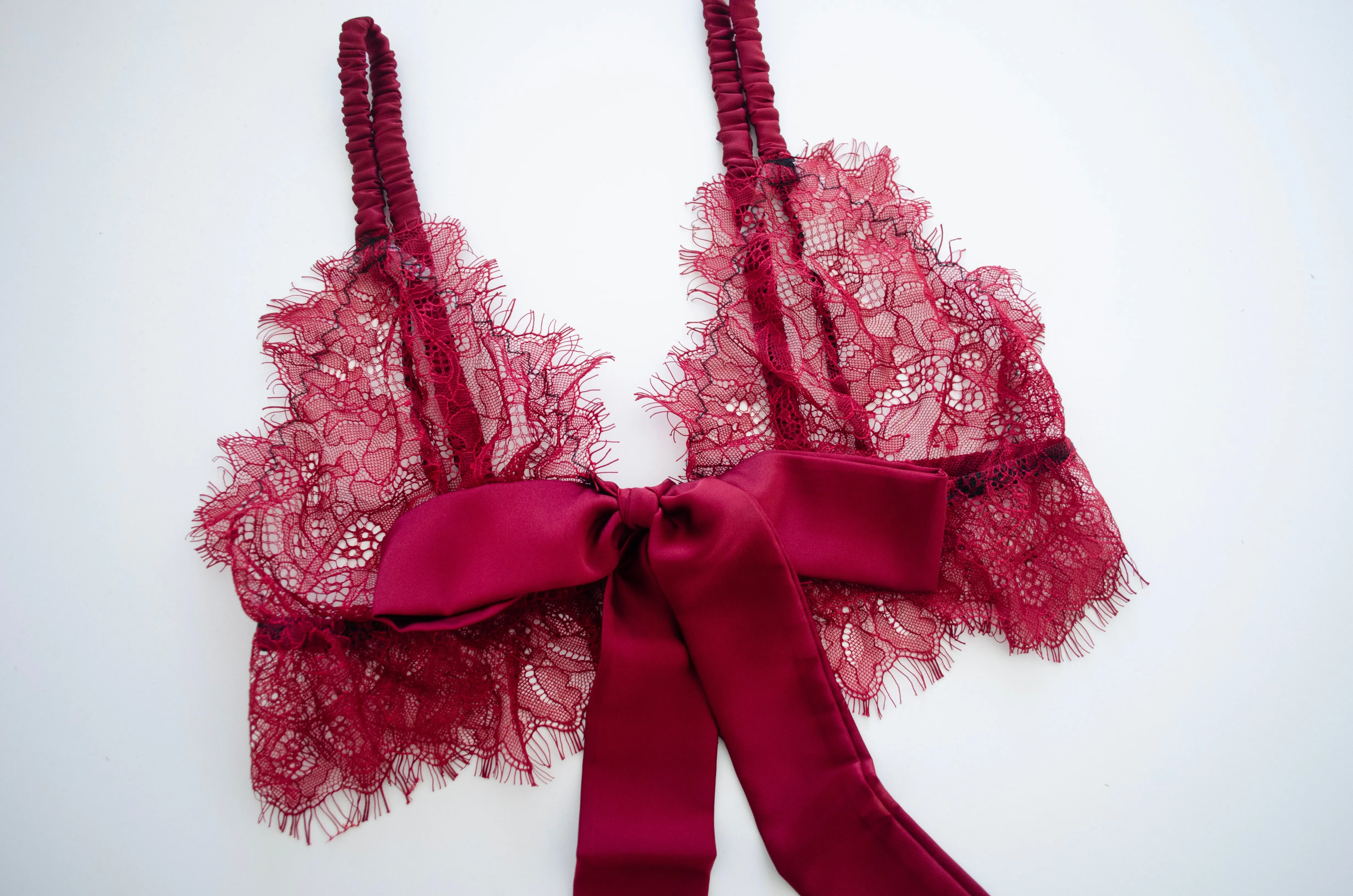 Pine Tie Front Lace Bralet - Wine