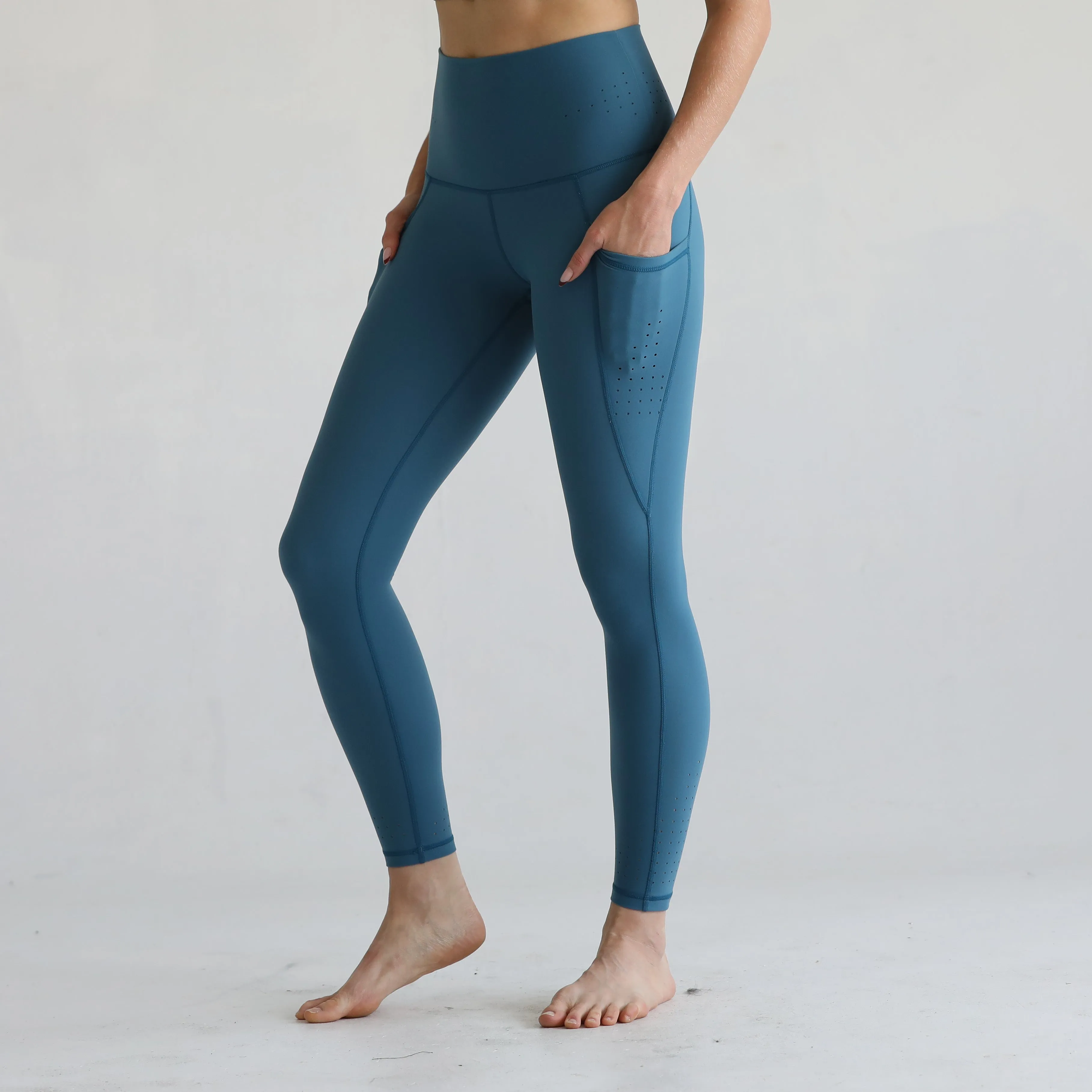 Reveal Ultra High Waisted Tummy Control Postpartum Legging 25'' (Oasis Blue))