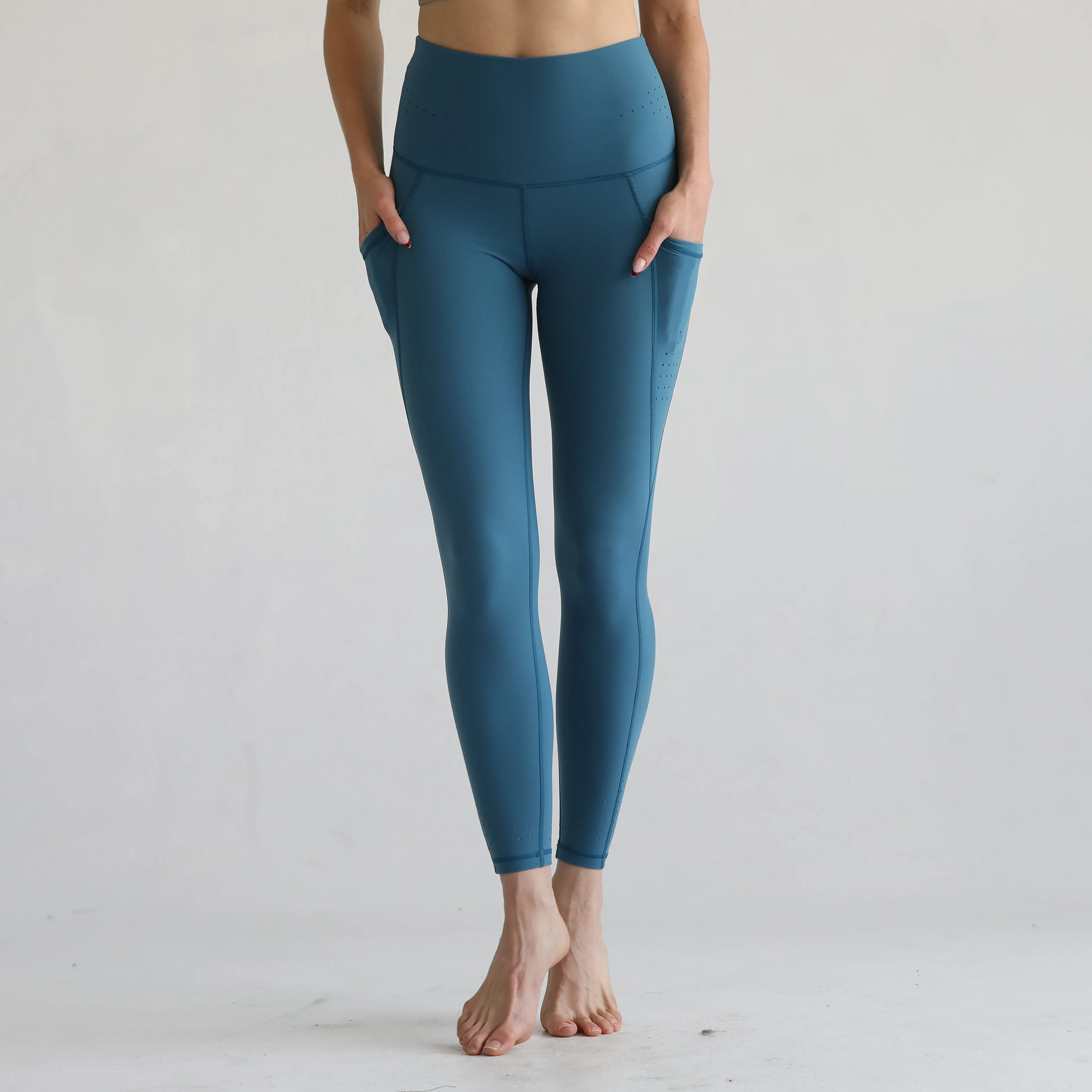 Reveal Ultra High Waisted Tummy Control Postpartum Legging 25'' (Oasis Blue))