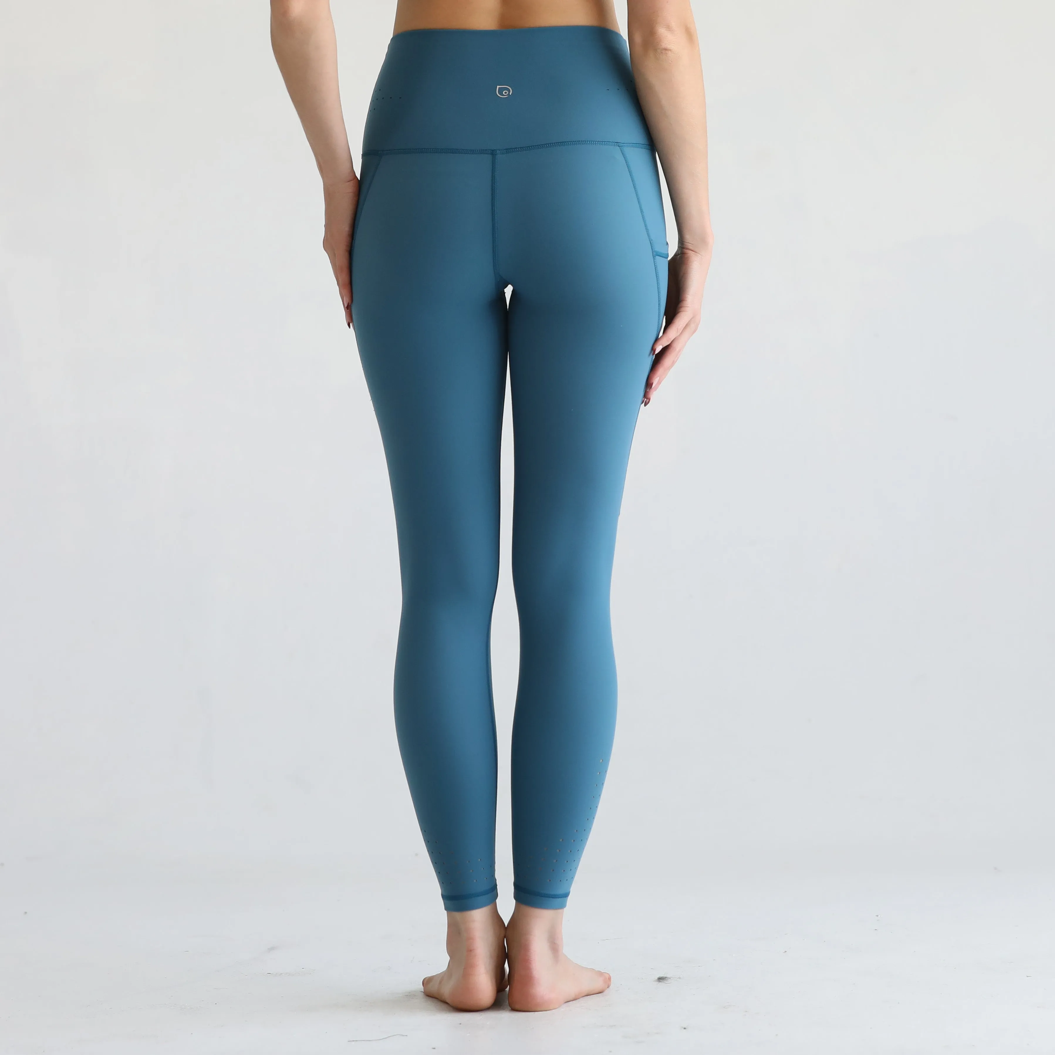 Reveal Ultra High Waisted Tummy Control Postpartum Legging 25'' (Oasis Blue))