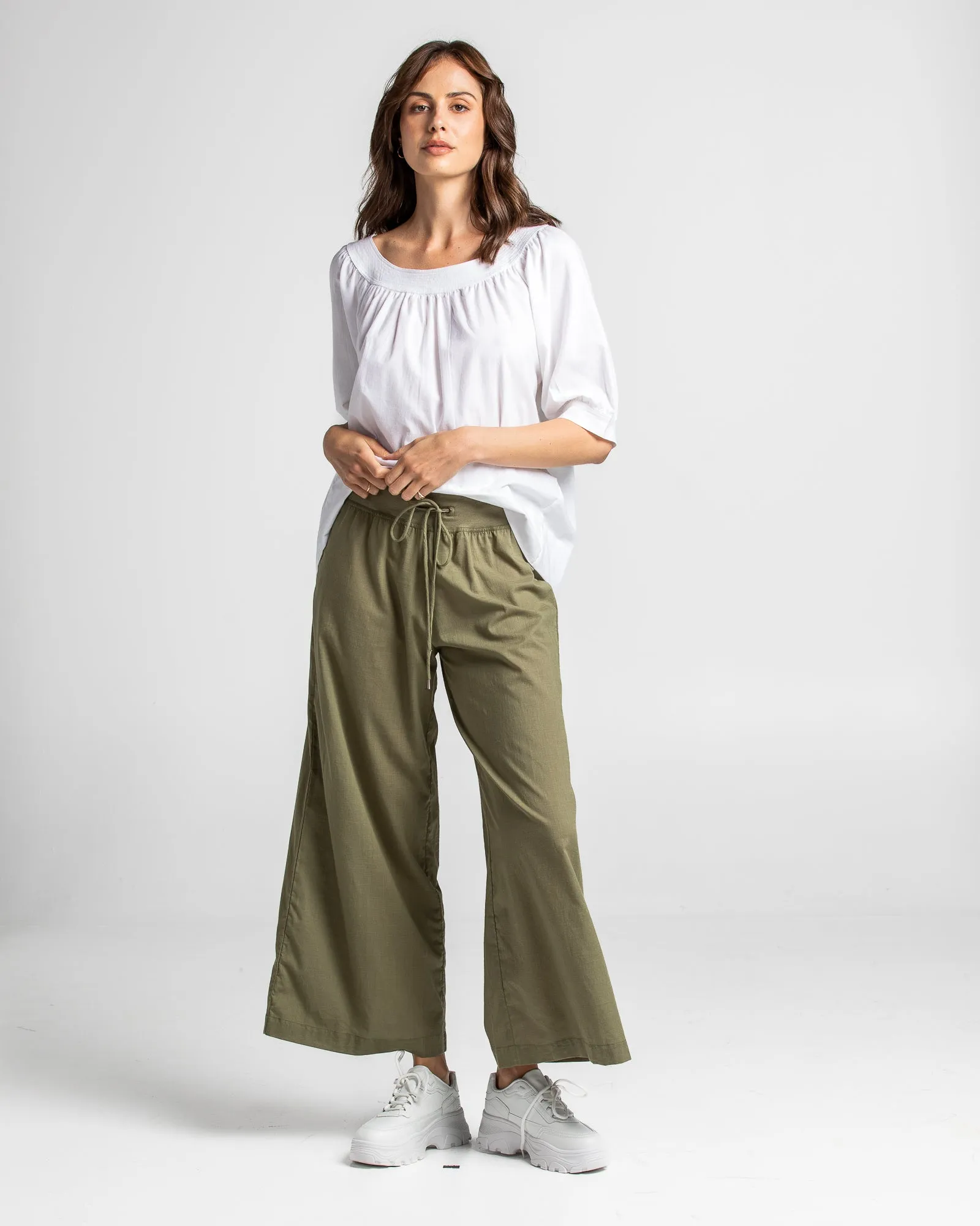 Ria Pant - Olive