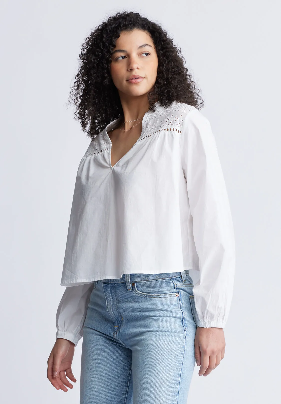 Selyse Women's Long Sleeve Crop Blouse, White - WT0117S