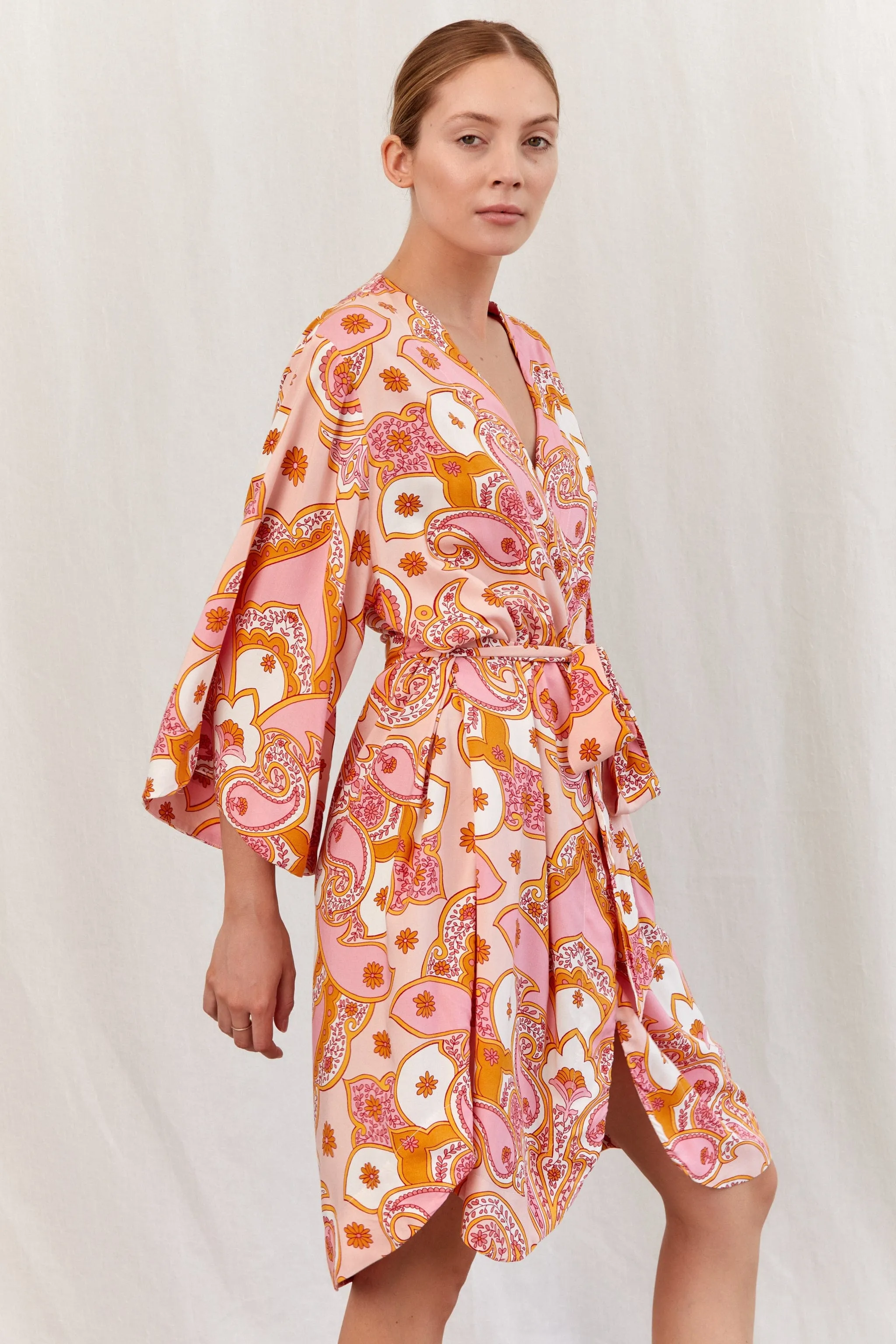 Short Kimono Robe - Paisley